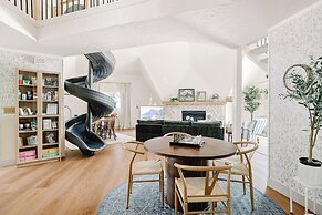 Family Getaway: 'foxwood Cottage' in Star Valley!