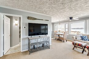Furnished Deck w/ Views: Mukwonago Lake House!