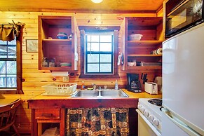 Cedar Falls Cabins #6: Hillside w/ Views!