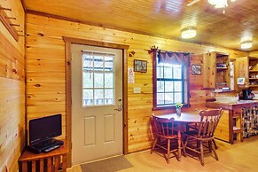 Cedar Falls Cabins #6: Hillside w/ Views!