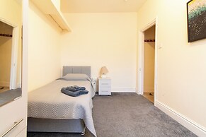 Thornbury Guest House Room 5