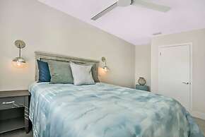 Ocean Views Beach Bikes Sunny Deck Steps 2 Sand