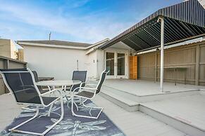 100 Steps to Sand Private Deck BBQ Beach Gear