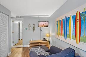 Heated Pool Mini Golf Walk to Beach Beach Gear