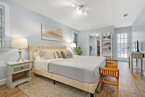 Heated Pool Mini Golf Walk to Beach Beach Gear