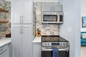 Heated Pool Mini Golf Walk to Beach Beach Gear