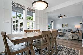 Downtown St Augustine Steps to Ice Plant Upscale