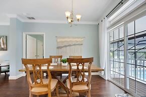 Heated Pool Beach Patio Lounge Near Downtown