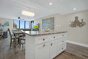 Oceanfront Pool Beach Gear Tennis Smart TVs