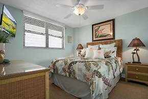 Oceanfront Pool Beach Gear Tennis Smart TVs