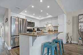 Oceanfront Pool Beach Gear Tennis Smart TVs