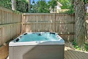 Hot Tub Propane BBQ Downtown St Aug Parking