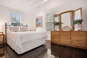 Hot Tub Propane BBQ Downtown St Aug Parking