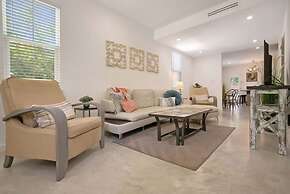 Hot Tub Propane BBQ Downtown St Aug Parking