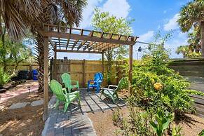 Marvelous Mermaid Beach Bungalow Dog-friendly