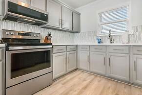 Oceanfront Blissful Sunrises Beach Gear BBQ