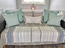 Oceanfront Blissful Sunrises Beach Gear BBQ