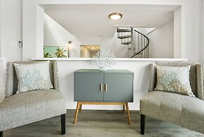 Oceanfront Blissful Sunrises Beach Gear BBQ