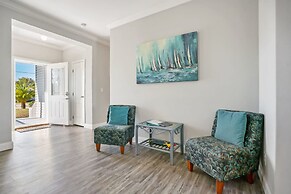 Canal Home Dock BBQ Walk to Beach Fishing