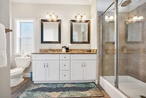 Canal Home Dock BBQ Walk to Beach Fishing