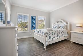 Canal Home Dock BBQ Walk to Beach Fishing