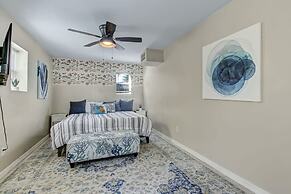 Free Parking Smart TV Uptown St Augustine