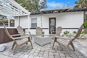 Hot Tub Free Parking Retro Cottage Games