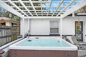 Hot Tub Free Parking Retro Cottage Games