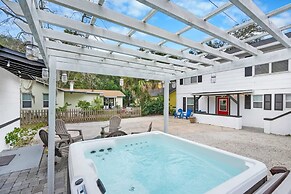 Hot Tub Free Parking Retro Cottage Games