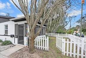 Hot Tub Free Parking Retro Cottage Games