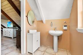 Oceanfront Serenity Under the Sea Tiki Bar BBQ