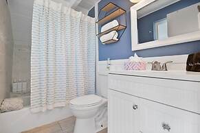 Oceanfront Serenity Under the Sea Tiki Bar BBQ