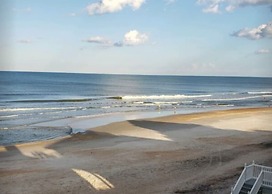 Oceanfront Serenity Under the Sea Tiki Bar BBQ