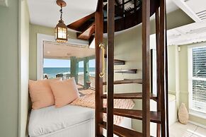 Oceanfront Serenity Under the Sea Tiki Bar BBQ