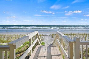 Oceanfront Serenity Under the Sea Tiki Bar BBQ