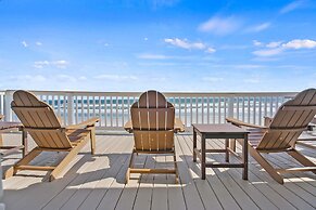 Oceanfront Serenity Under the Sea Tiki Bar BBQ