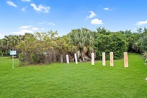 100 Steps to Beach Pool Hot Tub Playground BBQ