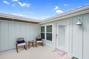 100 Steps to Beach Pool Hot Tub Playground BBQ