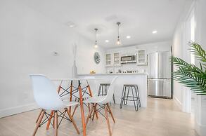 100 Steps to Beach Pool Hot Tub Playground BBQ