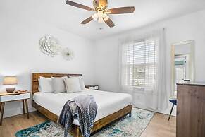 100 Steps to Beach Pool Hot Tub Playground BBQ