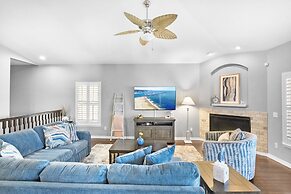 Pool Hot Tub Dock Walk to Beach Beach Gear