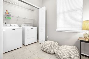 Pool Hot Tub Dock Walk to Beach Beach Gear