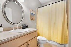 Pool Hot Tub Dock Walk to Beach Beach Gear