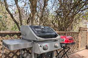 Heated Pool Tiki Lounge Steps to Beach Games