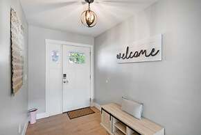 100 Steps to Beach Pool Hot Tub BBQ Playground