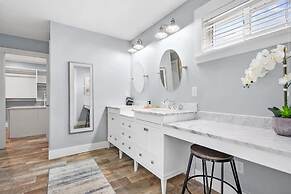 100 Steps to Beach Pool Hot Tub BBQ Playground