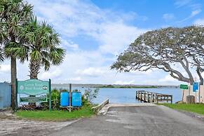 100 Steps to Beach Pool Hot Tub BBQ Playground