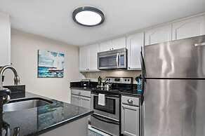 Walk to Beach Fire Pit Screened Patio Smart TVs