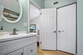 Walk to Beach Fire Pit Screened Patio Smart TVs