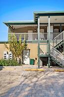 Free Parking Big Patio Next to Restaurants Bars